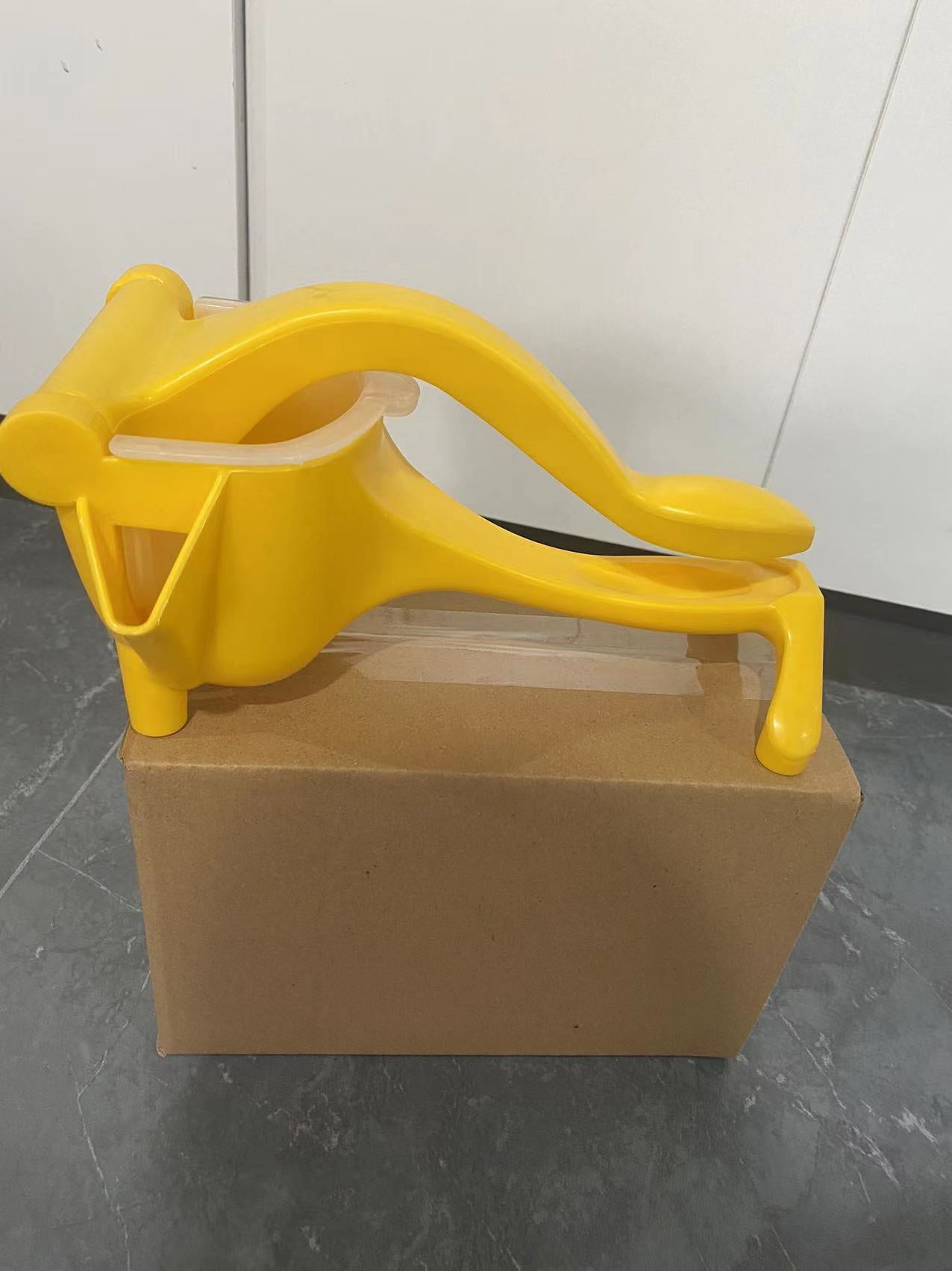 Manual Juicer - Multifunctional Home Orange Press